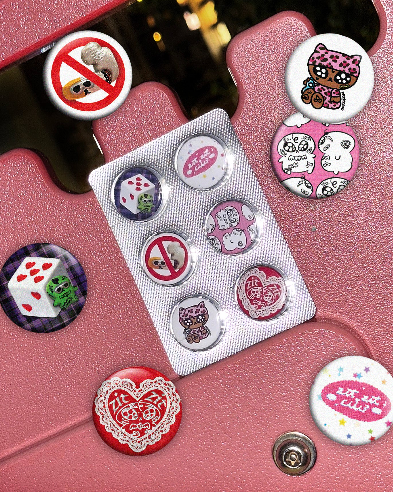 💊mini pill pin💊 (🩷pink🩷set of 6)